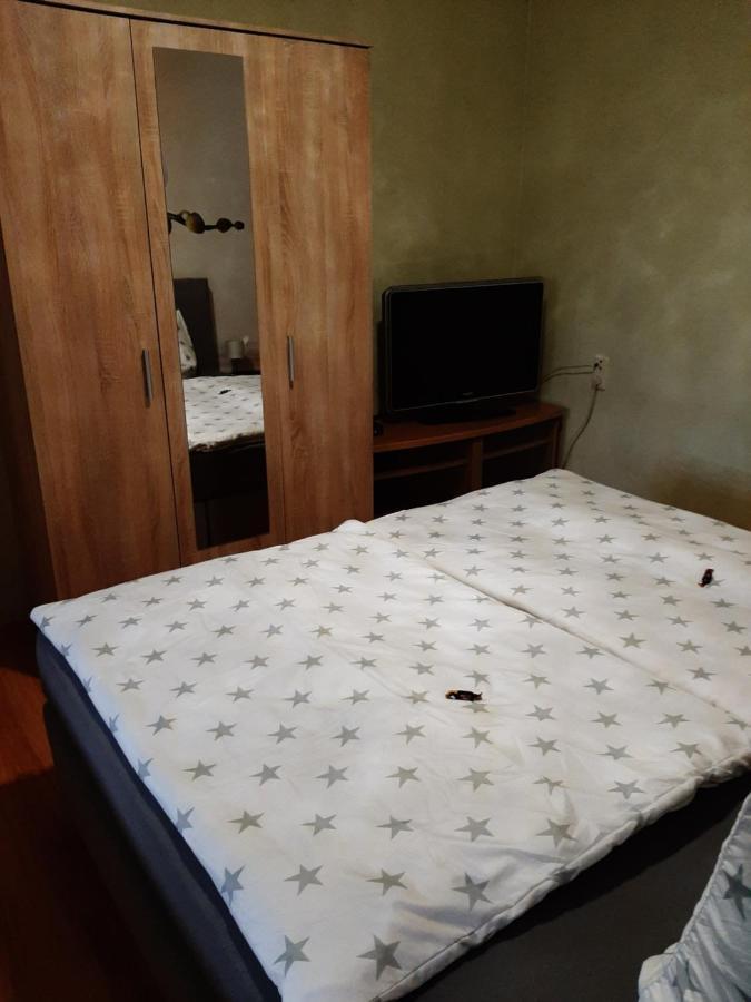 Katzschner Apartment *